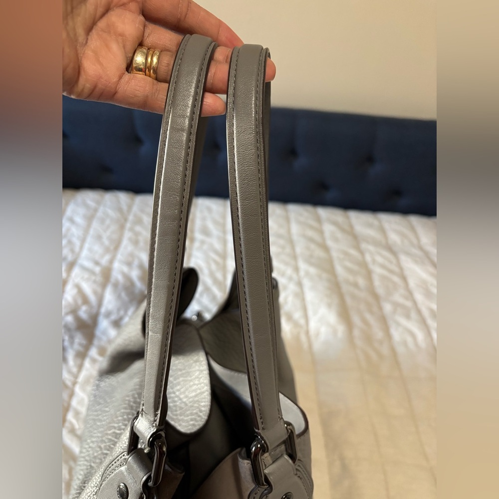 Coach Gray leather and Suede large handbag - Picture 9 of 16
